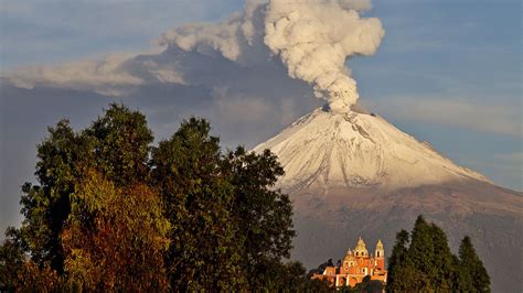 volcan popocatepetl historia